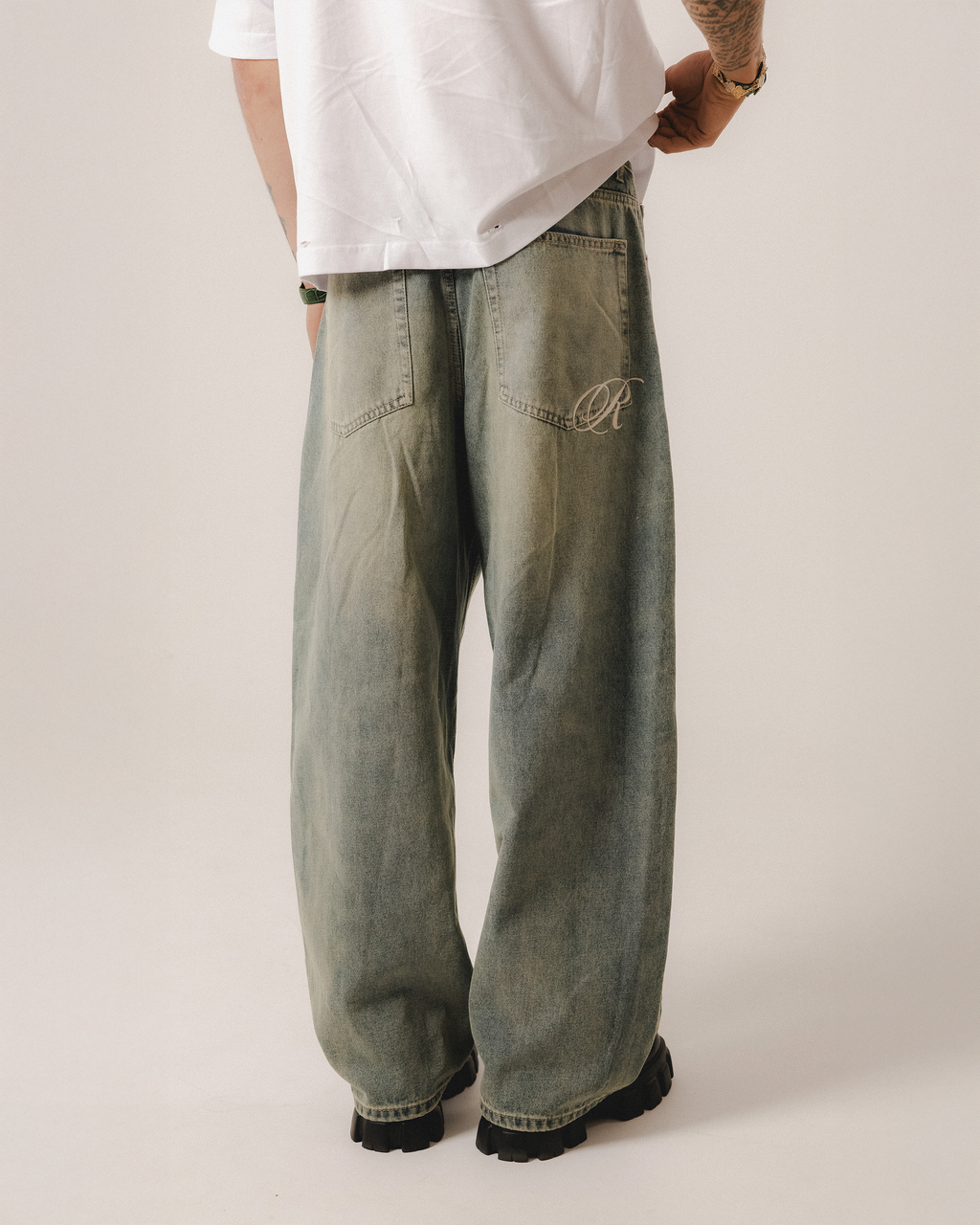 ROSEGOLD X RM BAGGY VINTAGE JEANS