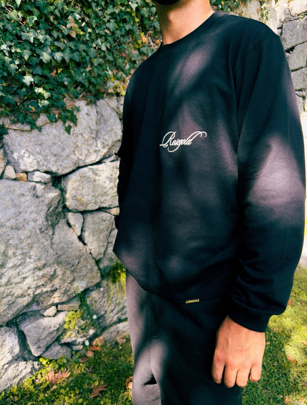 CORE BLACK LONGSLEEVE