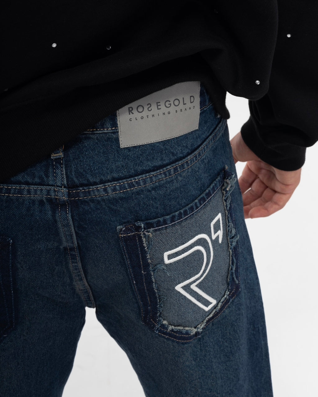 MISSING POCKET JEANS