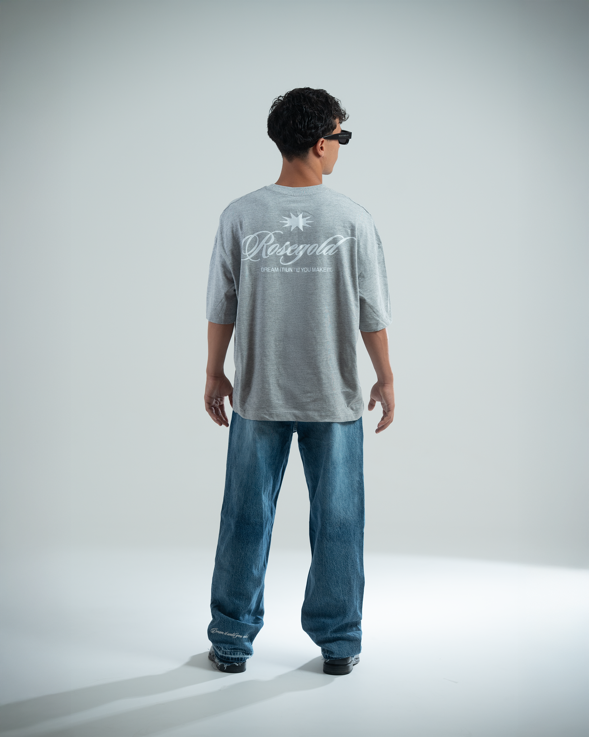 DENIM STRAIGHT JEANS