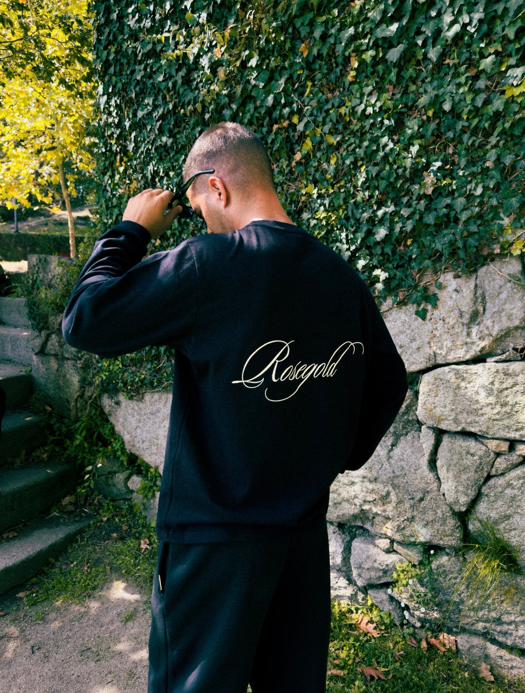 CORE BLACK LONGSLEEVE